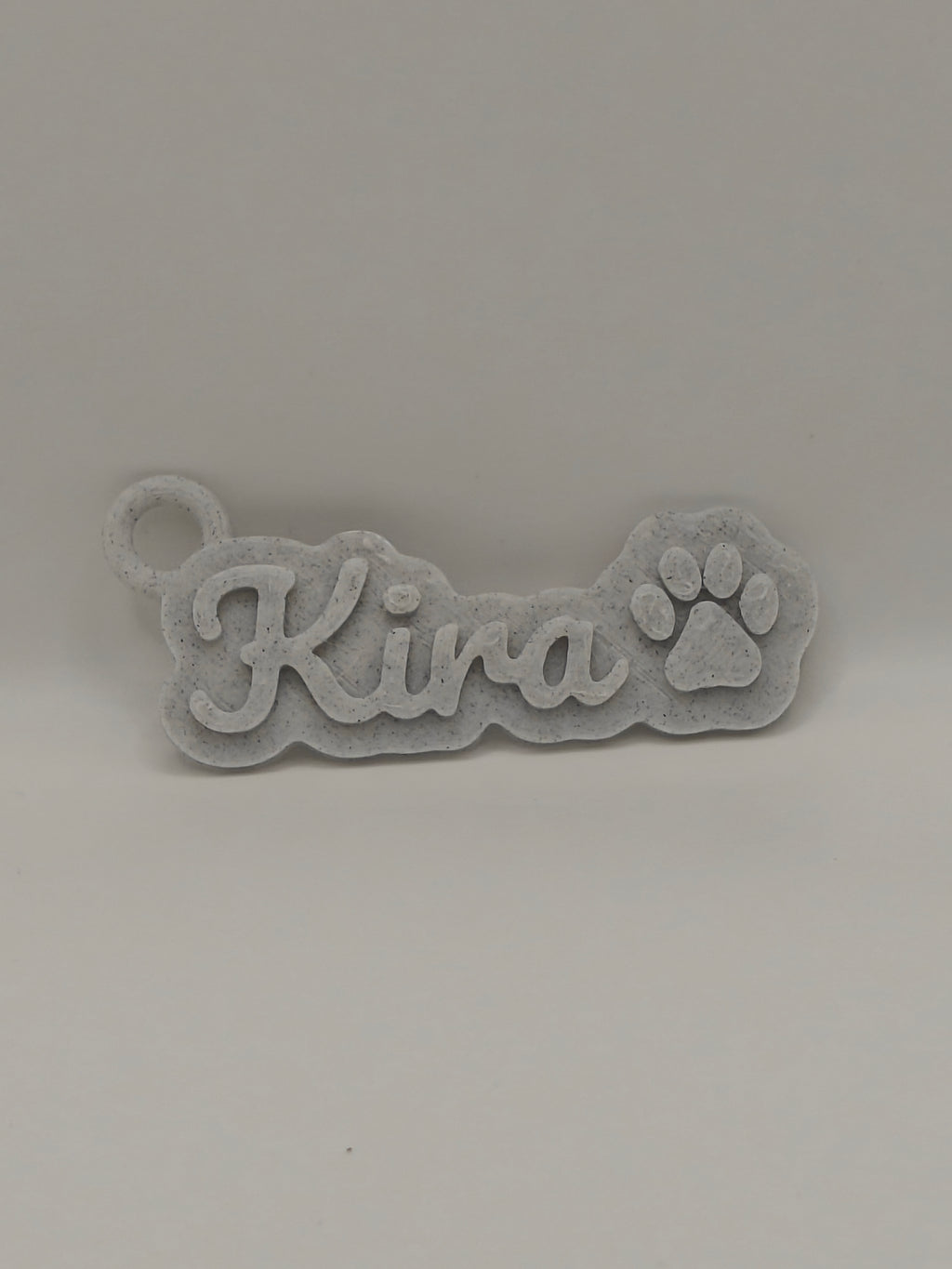 Llavero personalizado de mascota con nombre y huella